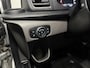 Ford Transit Custom 280 2.0 TDCI L1H1 Limited met o.a. Apple Carplay/Android auto, Cruise Control, Navigatiesysteem, 16 Inch lichtmetalen velgen en een Trekhaak