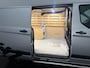 Ford Transit Custom 280 2.0 TDCI L1H1 Limited met o.a. Apple Carplay/Android auto, Cruise Control, Navigatiesysteem, 16 Inch lichtmetalen velgen en een Trekhaak