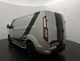 Ford Transit Custom 280 2.0 TDCI L1H1 Limited met o.a. Apple Carplay/Android auto, Cruise Control, Navigatiesysteem, 16 Inch lichtmetalen velgen en een Trekhaak