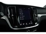 Volvo V60 2.0 T6 Recharge AWD R-Design | Trekhaak | SOH 99,1 | Mem stoelen | camera| Stoel & Stuur verw. |