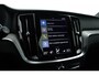 Volvo V60 2.0 T6 Recharge AWD R-Design | Trekhaak | SOH 99,1 | Mem stoelen | camera| Stoel & Stuur verw. |
