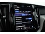 Volvo XC60 2.0 T6 Plug-in hybrid AWD Plus Dark | Trekhaak | Pano | ACC | Blis | H&K Audio | Sport stoelen | stoel&stuur Verw. |