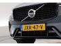 Volvo XC60 2.0 T6 Plug-in hybrid AWD Plus Dark | Trekhaak | Pano | ACC | Blis | H&K Audio | Sport stoelen | stoel&stuur Verw. |