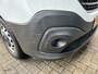 Renault Trafic 2.0 dCi L1H1 120pk Bouwjaar 08-07-2021 Airco Cruise controle 3-Persoons Telefoonverbinding Parkeersensoren achter Sitebars 1e eigenaar Euro 6 Dealer onderhouden