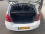 Toyota Yaris 1.3 VVT-I COMFORT Airco Mistlampen Onderhoudsbeurt + Apk bij 172.000 km uitgevoerd.