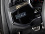 Audi Q3 35 TFSI 2x S Line / 150pk / Stoel en stuur verwarming / Achteruitrij camera / Sfeerverlichting /