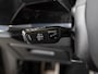 Audi Q3 35 TFSI 2x S Line / 150pk / Stoel en stuur verwarming / Achteruitrij camera / Sfeerverlichting /
