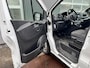 Renault Trafic 2.0 dCi L1H1 120pk Bouwjaar 11-11-2021 Airco Cruise controle 3-Persoons Telefoonverbinding Parkeersensoren achter Sitebars 1e eigenaar Euro 6 Dealer onderhouden
