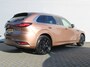 Mazda CX-80 2.5 e-SkyActiv PHEV Homura Plus | Trekhaak | Stuur-/stoelverwarming + ventilatie | 360 Camera | Schuifdak | Elek. stoelverst. | 20" LM | Leer | 7-zits |