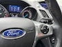 Ford Kuga 1.6-16V Eco-Netic Titanium 6-Bak 150 PK. Mooie en als nieuw rijdende auto van de tweede eigenaar !!!