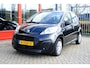 Peugeot 107 1.0 Access Accent 5-drs Airco