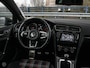 Volkswagen Golf 2.0 TSI GTI Xenon Stoelverwarming Camera Navigatie Cruise Control 18"