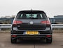 Volkswagen Golf 2.0 TSI GTI Xenon Stoelverwarming Camera Navigatie Cruise Control 18"