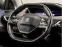 Peugeot 5008 1.2 PureTech Allure 7 Persoons (APPLE CARPLAY, GROOT NAVI, 360 CAMERA, LEDER, ADAPTIVE CRUISE, SPORTSTOELEN, ELEK ACHTERKLEP, KEYLESS, GETINT GLAS, SFEERVERLICHTING, NIEUWSTAAT)