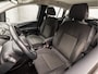 Ford B-Max 1.0 EcoBoost Titanium Sport (NAVIGATIE, CAMERA, CLIMATE, STOELVERWARMING, SPORTSTOELEN, LM VELGEN, XENON, TREKHAAK, NIEUWE APK, NIEUWSTAAT)