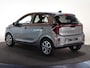 Kia Picanto 1.0 GDi ExecutiveLine AMT | 4-zits | Stoelverwarming | Achteruitrijcamera | LED Koplampen | Navigatie | Stuurwiel verwarmd |