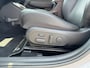 Hyundai Kona 1.6 GDI HEV Premium | Two-Tone Lakkleur | Stoelverwarming + -Ventilatie | 360° Camera | Leder | Navigatie | Apple Carplay/Android Auto | Geheugenstoel