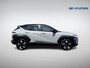 Hyundai Kona 1.6 GDI HEV Premium | Two-Tone Lakkleur | Stoelverwarming + -Ventilatie | 360° Camera | Leder | Navigatie | Apple Carplay/Android Auto | Geheugenstoel