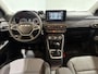 Dacia Jogger 100PK TCe ECO-G Extreme 5p. | 1e eigenaar | Trekhaak | Camera | Apple CarPlay/Android Auto | Parkeersensoren | Climate Control | Cruise Control | Full LED | Lichtmetalen Velgen | Armsteun |