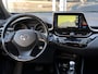 Toyota C-HR 1.8 Hybrid Style | Dodehoekherkenning, Parkeersensoren, Stoel + Stuurverwarming, Keyless, 18 inch
