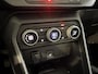 Dacia Sandero Stepway 100PK TCe ECO-G Extreme | DEMO | Camera | Climate Control | Cruise Control | Apple CarPlay/Android Auto | Armsteun | Full LED | Parkeersensoren | Lichtmetalen Velgen |