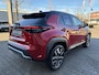 Toyota Yaris Cross HYBRID 130 EXECUTIVE PREMIUM-PACK NIEUW & DIRECT LEVERBAAR!!! BLIND-SPOT PARK-SENSOREN JBL-AUDIO LED-MATRIX STOELVERW EL-ACHTERKLEP