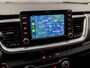 Kia Stonic 1.0 T-GDi DynamicLine (APPLE CARPLAY, NAVIGATIE, CAMERA, CLIMATE, SPORTSTOELEN, GETINT GLAS, LM VELGEN, KEYLESS, NIEUWSTAAT)