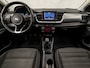 Kia Stonic 1.0 T-GDi DynamicLine (APPLE CARPLAY, NAVIGATIE, CAMERA, CLIMATE, SPORTSTOELEN, GETINT GLAS, LM VELGEN, KEYLESS, NIEUWSTAAT)