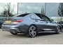 BMW 3-Serie 320I HIGH EXECUTIVE M-SPORT | SHADOWLINE | MAXTON | CARPLAY | ADAPT. CRUISE | LED | CAMERA | AMBIENT LIGHT