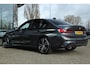 BMW 3-Serie 320I HIGH EXECUTIVE M-SPORT | SHADOWLINE | MAXTON | CARPLAY | ADAPT. CRUISE | LED | CAMERA | AMBIENT LIGHT