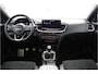Kia Ceed 1.5 T-GDi GT-Line - Schuif-/kanteldak - Stoel-/stuurverwarming - Cruise Control - Apple CaPlay/Android Auto - Fabrieksgarantie tot 04-2032