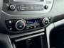 Hyundai i10 1.0i PREMIUM | NAVI | CLIMA | CRUISE | APPLE CAR PLAY & ANDROID AUTO | STUUR- & STOELVERWARMING | ELEKTRISCHE RAMEN VOOR & ACHTER |