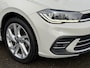 Volkswagen Polo 1.0 TSI Style Alcantara | Camera | Virtual | Navi | 17 inch | IQ light | Climate | Stoelverwarming | Rijklaar incl. garantie