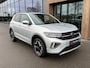 Volkswagen T-Cross 1.5 TSI 150pk DSG R-Line | Camera | Trekhaak | Navi | IQ light | Rijklaar incl. garantie