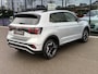 Volkswagen T-Cross 1.5 TSI 150pk DSG R-Line | Camera | Trekhaak | Navi | IQ light | Rijklaar incl. garantie