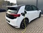 Volkswagen ID.3 First Black Edition 58 kWh * SoH 89% * Steunhaak * Navigatie * Parkeersensoren * Adaptieve Cruise *