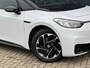 Volkswagen ID.3 First Black Edition 58 kWh * SoH 89% * Steunhaak * Navigatie * Parkeersensoren * Adaptieve Cruise *