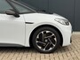 Volkswagen ID.3 First Black Edition 58 kWh * SoH 89% * Steunhaak * Navigatie * Parkeersensoren * Adaptieve Cruise *