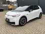 Volkswagen ID.3 First Black Edition 58 kWh * SoH 89% * Steunhaak * Navigatie * Parkeersensoren * Adaptieve Cruise *