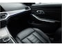 BMW 3-Serie Touring 320i M Sport High Ex Camera / HiFi / Trekhaak / 19inch /
