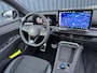 Volkswagen T-Roc 1.5 eTsi R-Line First Edition | Trekhaak wegkl. | 360 Camera | Panodak | Harman/Kardon | Prijs Rijklaar!!