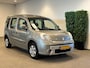 Renault Kangoo Rolstoelauto Automaat Luchtvering 4+1