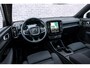 Volvo EX40 Single Motor Plus Europa 70 kWh | Adaptive Cruise Control | BLIS | Harman / Kardon | Stoelverwarming voor & achter | Stuuverwarming | Keyless | Memory | Elektrische Stoelen | Parkeercamera | 20" |
