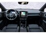 Volvo EX40 Single Motor Plus Europa 70 kWh | Adaptive Cruise Control | BLIS | Harman / Kardon | Stoelverwarming voor & achter | Stuuverwarming | Keyless | Memory | Elektrische Stoelen | Parkeercamera | 20" |