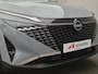 Nissan Qashqai 1.3 MHEV Xtronic N-Connecta Automaat / Fabrieksgarantie tot 03-2028 / Facelift / Cold pack / Pack Easy / Allseason banden / HUD / Panoramadak / Elektrische achterklep / Trekgewicht 1800 kg / Rondomzicht camera /