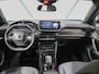Peugeot e-2008 EV Allure 50 kWh 136PK | Accurapport %| 1ste eigenaar | AppleCarplay/Android Auto | Armsteun | 17"LMV | AUTOMAAT | Keyless | Cruise Control | Climate Control | FULL LED | Isofix | Parkeersensoren | Privacy Glass |