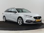 SEAT Leon 1.5 eTSI FR Intens | Carplay | Adaptive cruise | Sfeerverlichting | Navigatie | Parkeerhulp | Dodehoek detectie | Full LED | Climate control | Bluetooth