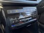 Volkswagen T-Cross 1.0 TSI Style / AUTOMAAT/ TREKHAAK/ FULL-LED/ DIGITAL DASH/ CRUISE/ APP-CONNECT/ NAVI/ PARK. SENSOREN/ CLIMA/ STOELVERWARMING