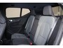 Volvo XC40 B3 Plus Dark - IntelliSafe Assist & Surround - 360º Camera - Harman/Kardon audio - Adaptieve LED koplampen - Verwarmde voorstoelen & stuur - Parkeersensoren voor & achter - Elektr. bedienb. voorstoelen met geheugen links - Draadloze tel. lader - Extra getint glas - 19' LMV