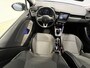 Renault Clio 1.0 TCe Intens | Android/Apple Carplay | LM Velgen 16" | PDC Achter | Cruise Control | Kunstleder/Stoffen Bekleding | Airco |